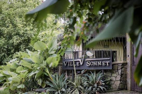 Ville Sommet Tagaytay
